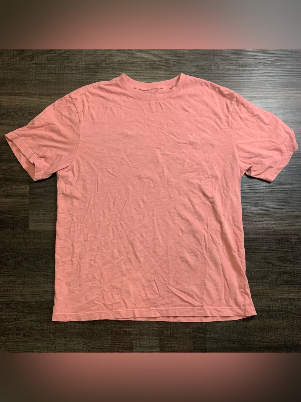 American Eagle Outfitters Men's Short Sleeve Tee in Coral Pink